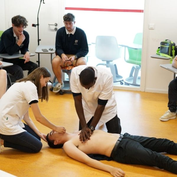Formation infirmière (IFSI - IFSI LIlle)